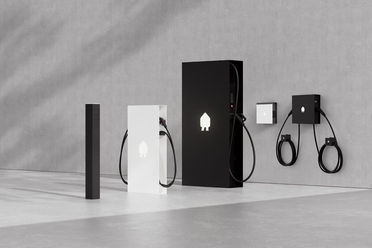 Gamme complète de points de charge Smappee EV Wall, EV Base et EV Dual pour particuliers et professionnels.
